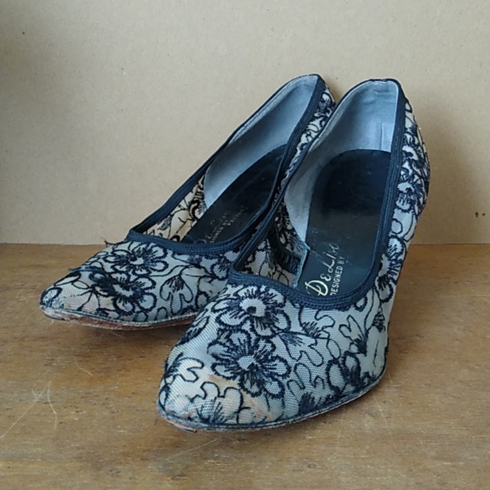 Vintage High Heels 1960s Sheer Floral - Picture 4 of 11